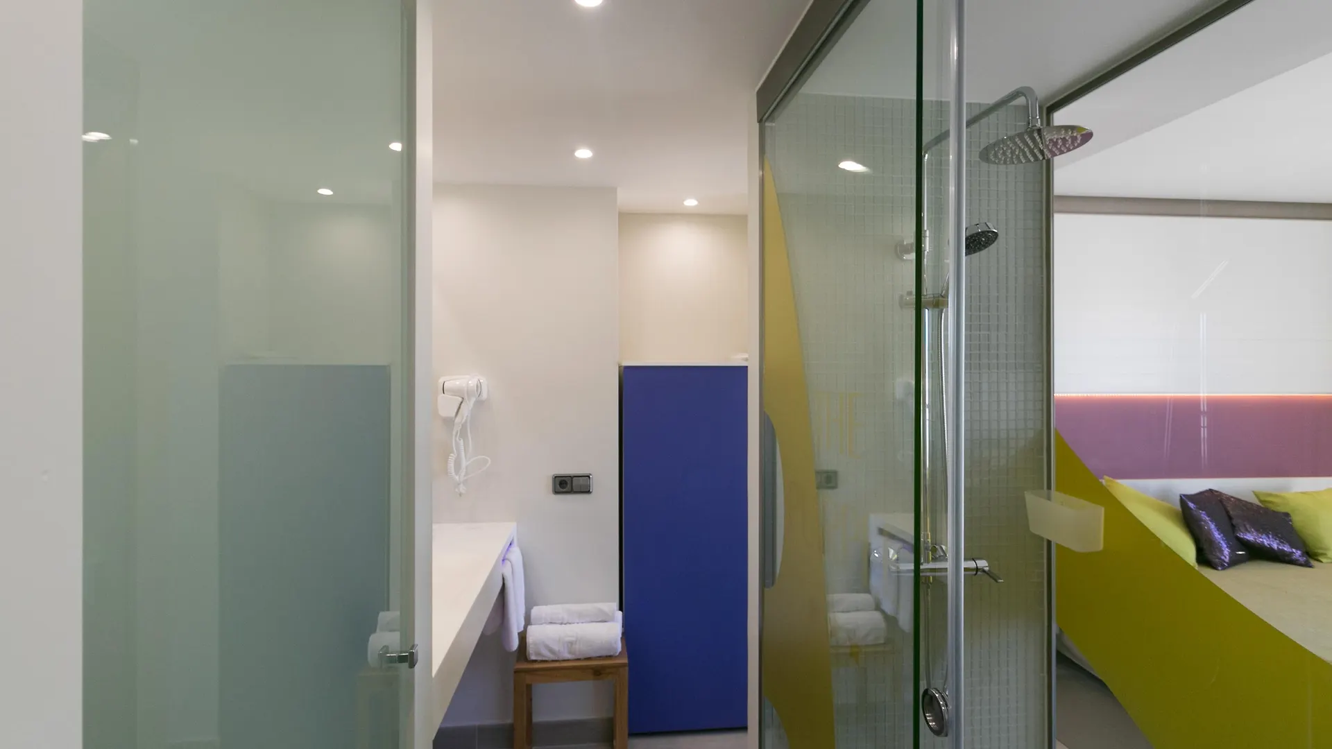 The Purple Hotel - Adults Only Sant Antoni de Portmany 3*,